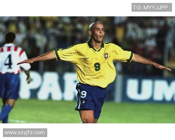 三十五岁以上足球明星的传奇故事与辉煌成就回顾